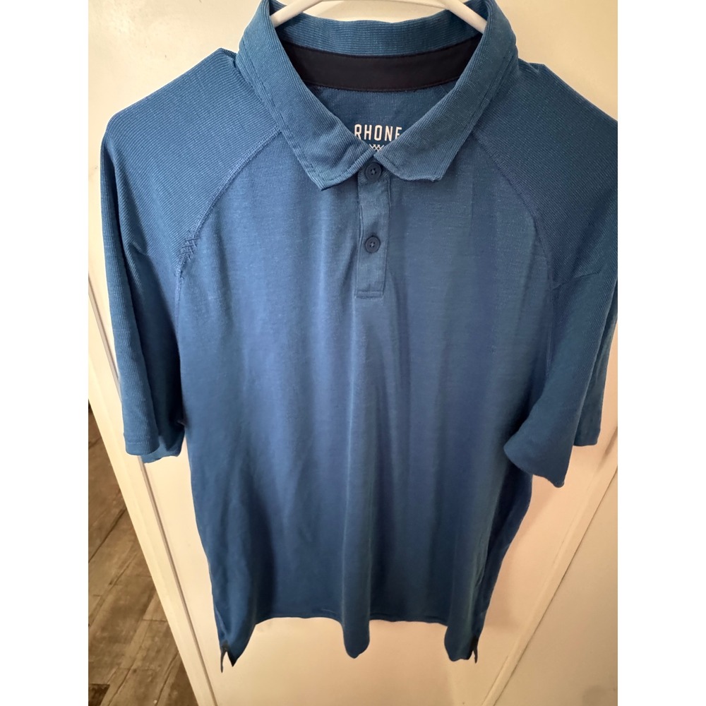 Rhone Delta Pique Polo Mens Large Blue Short Sleeve Golf Shirt Raglan Stretch